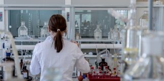 W jakim kraju lekarze zarabiają najwięcej?