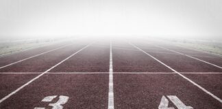 Z czego robi się bieżnię?